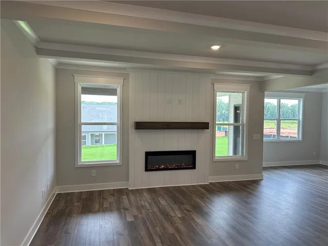 $563,405 | 165 Brandle Rose Way, Hoschton, GA 30548