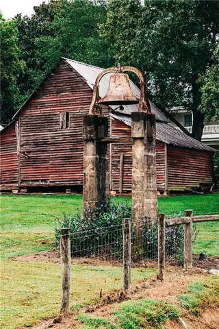 $563,405 | 165 Brandle Rose Way, Hoschton, GA 30548