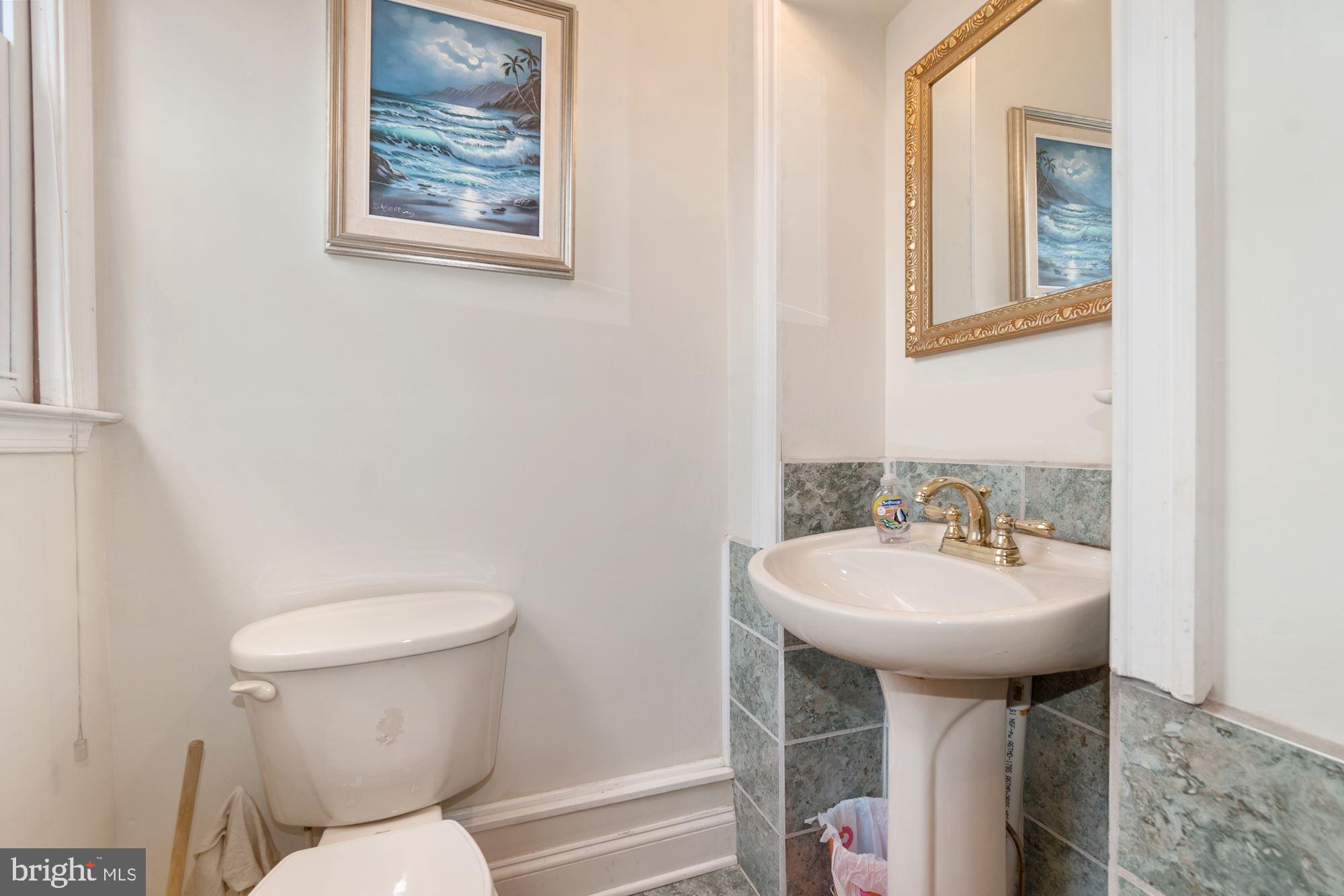 153 Randolph Place Northwest Washington, DC 20001 - Photo 16 of 46