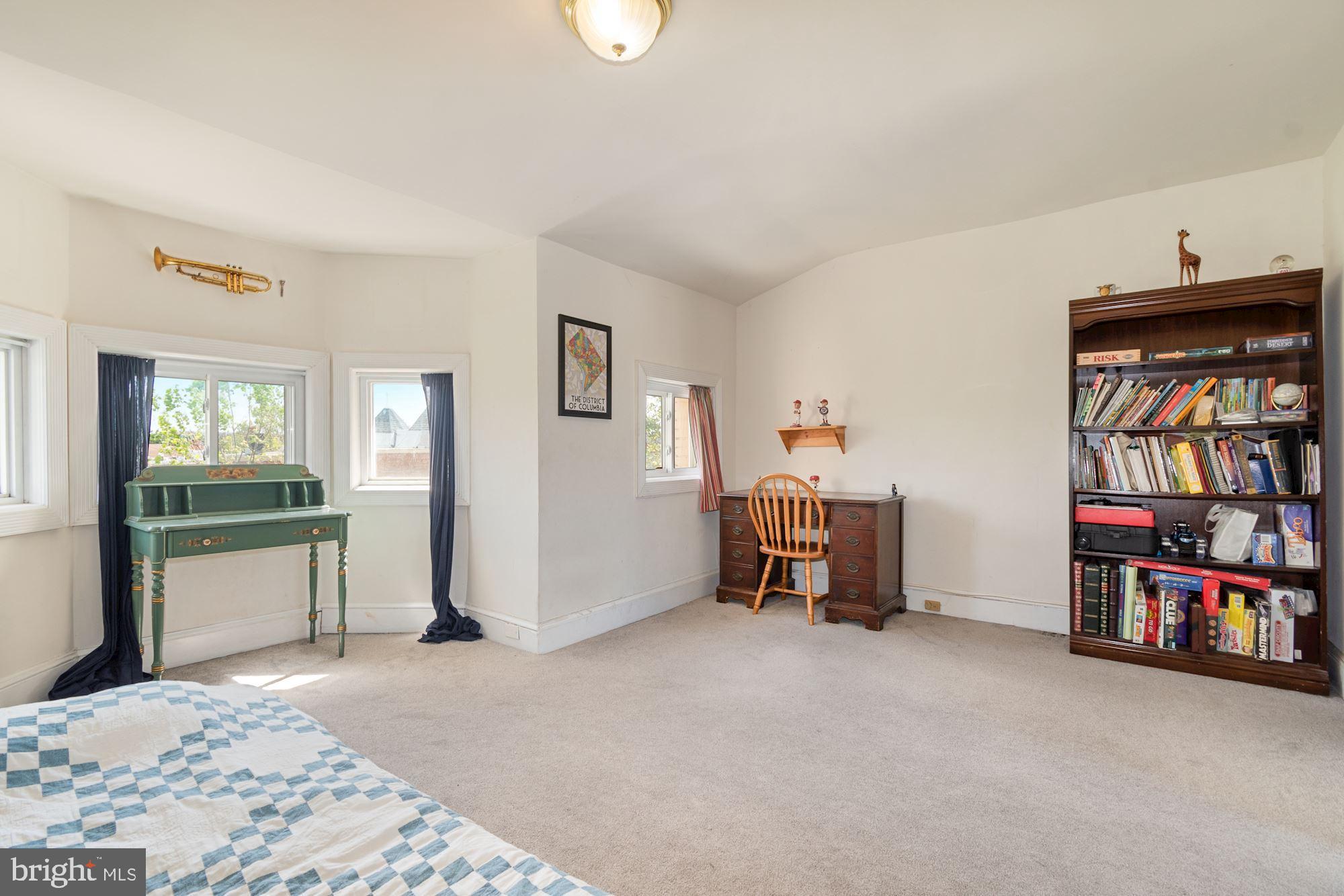 153 Randolph Place Northwest Washington, DC 20001 - Photo 34 of 46