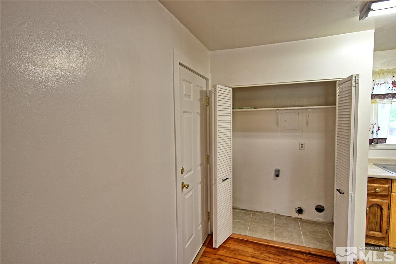 4575-4571 Alcorn Road Fallon, NV 89406 - Photo 18 of 25 a view of an empty room