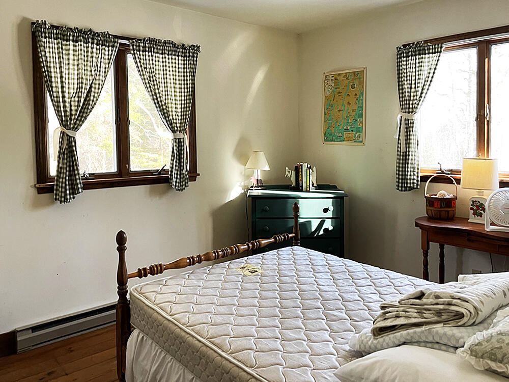 9 Blinn Road Bristol, ME 04554 - Photo 30 of 34 2-Interior-12-1000px