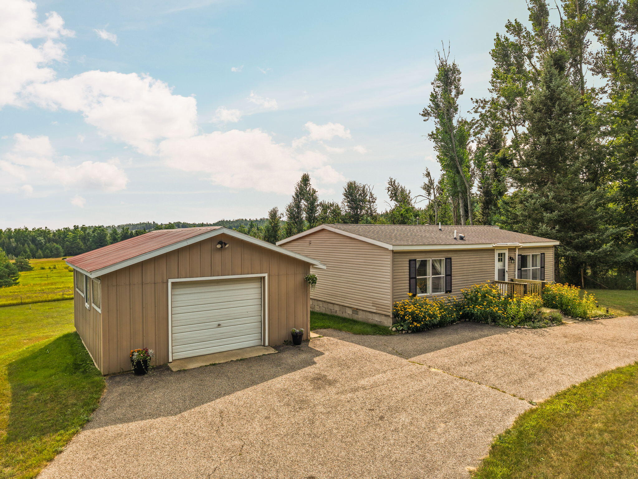 871 Sparr Road Gaylord, MI 49735 - Photo 43 of 61 Gallery Image 43