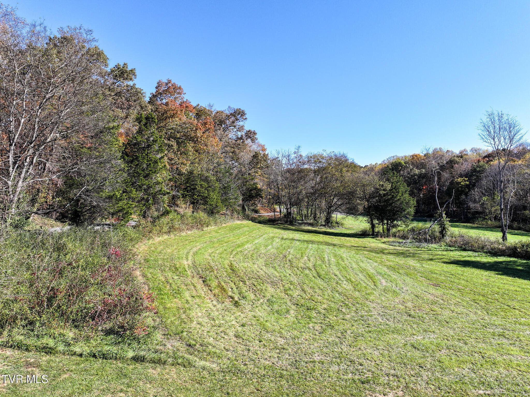 Tbd Lot 4 Tbd Road, Unit 4 Greeneville, TN 37743 - Photo 5 of 22 DJI_20241031012648_0428_D