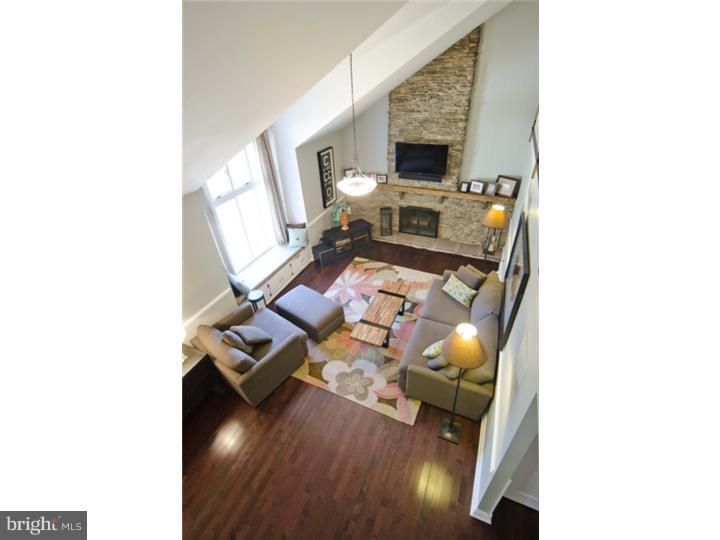 904 North Trooper Road Eagleville, PA 19403 - Photo 3 of 25 Living Room