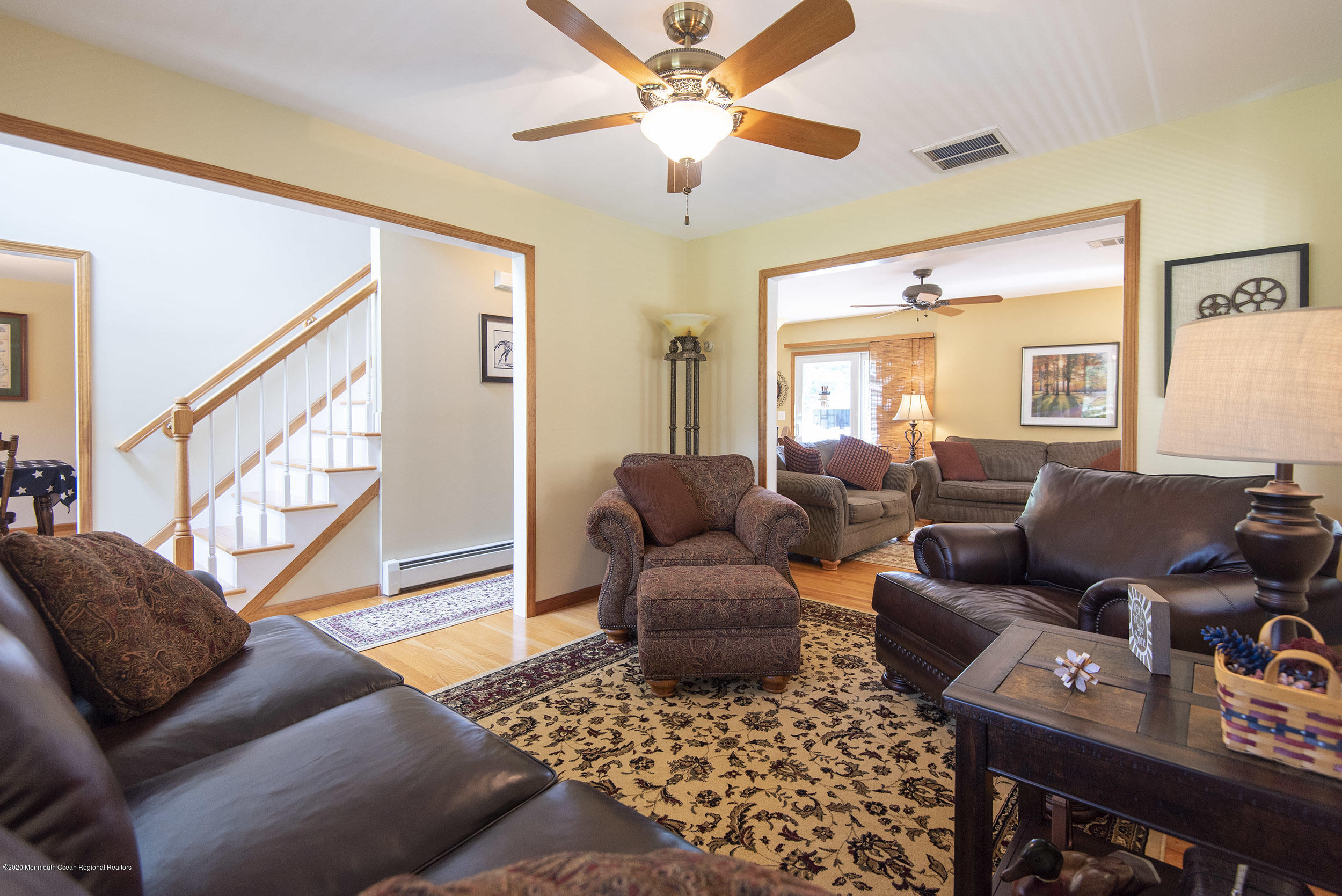 2196 Lacey Road Forked River, NJ 08731 - Photo 11 of 42 Living 2