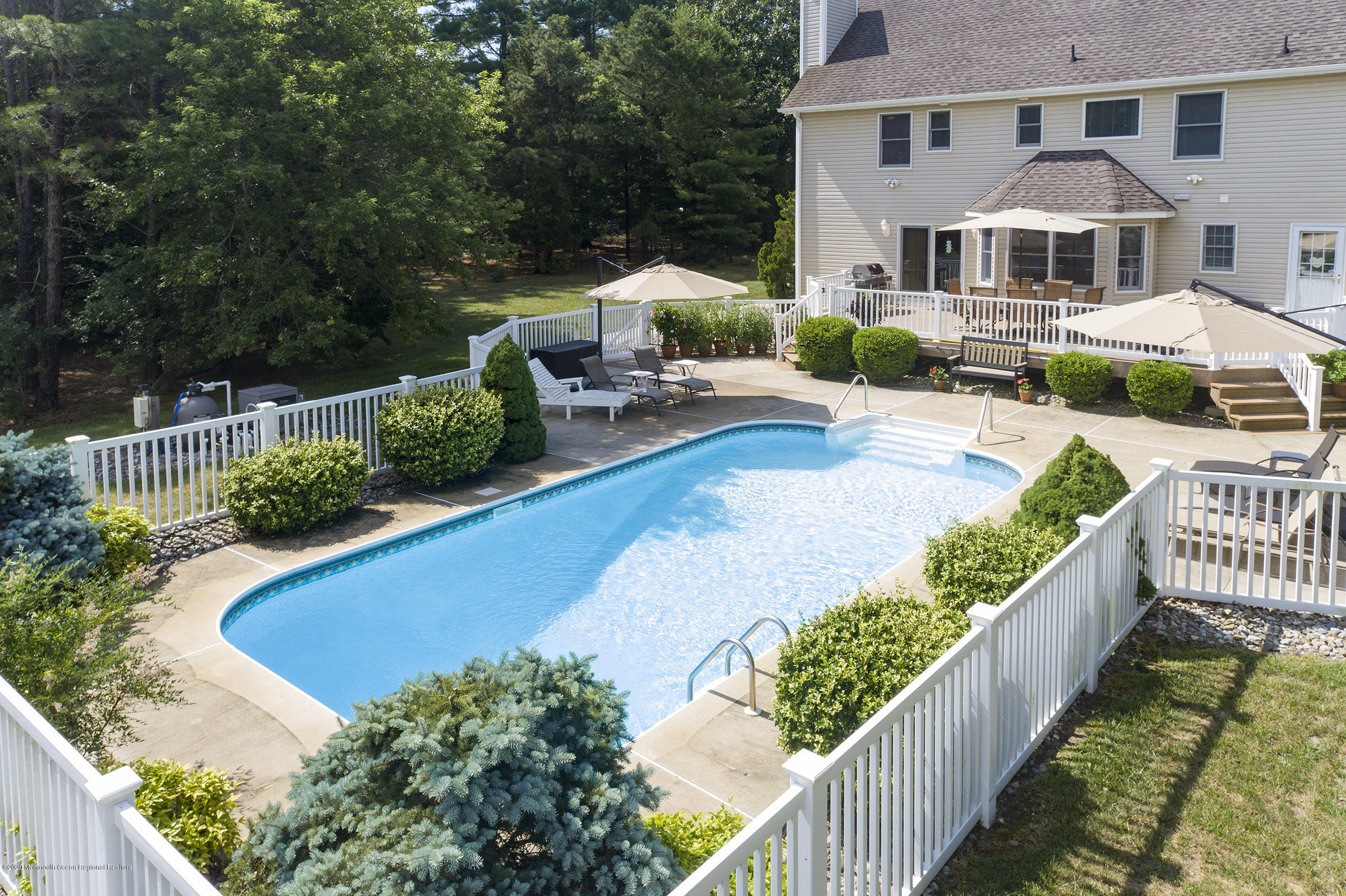 2196 Lacey Road Forked River, NJ 08731 - Photo 4 of 42 Back 7