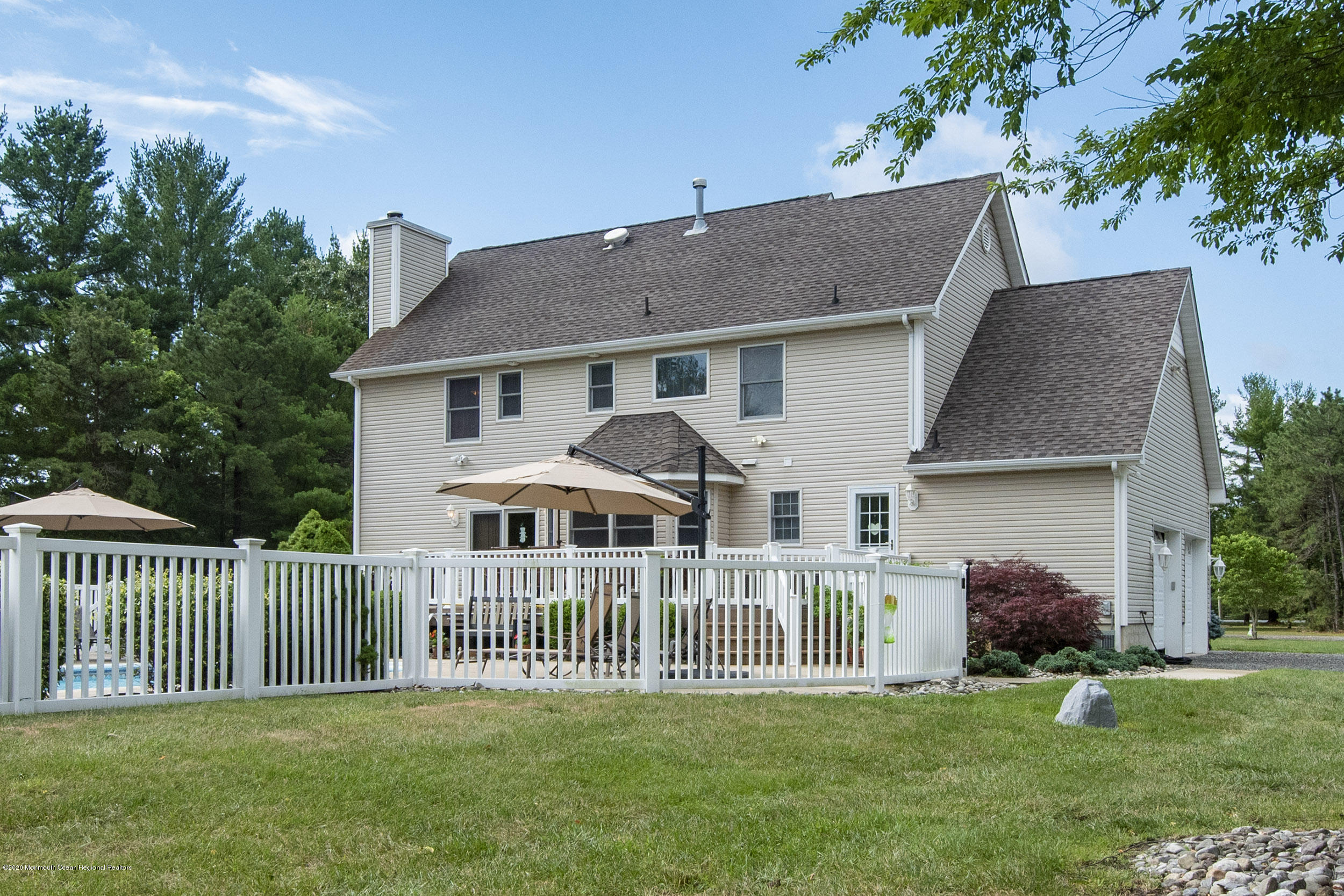 2196 Lacey Road Forked River, NJ 08731 - Photo 6 of 42 Back 3b