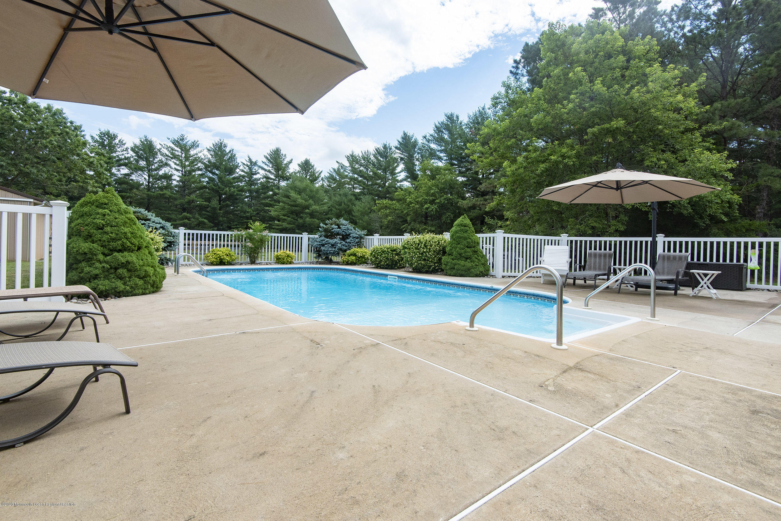 2196 Lacey Road Forked River, NJ 08731 - Photo 7 of 42 Back 1