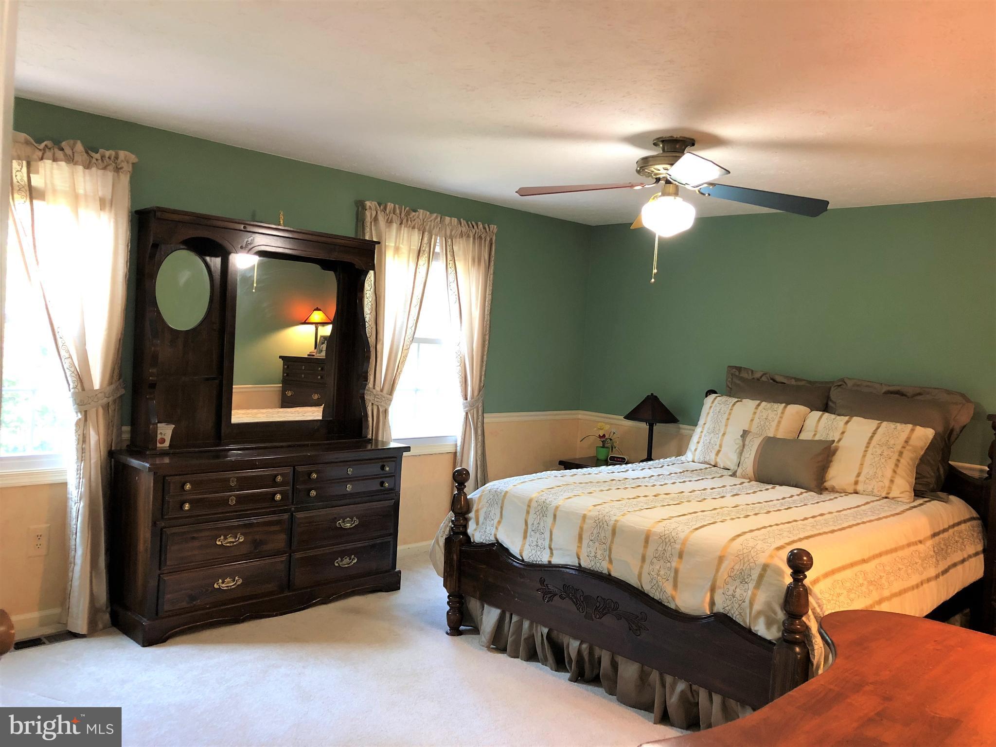 7516 Candytuft Court Springfield, VA 22153 - Photo 15 of 30 Bedroom
