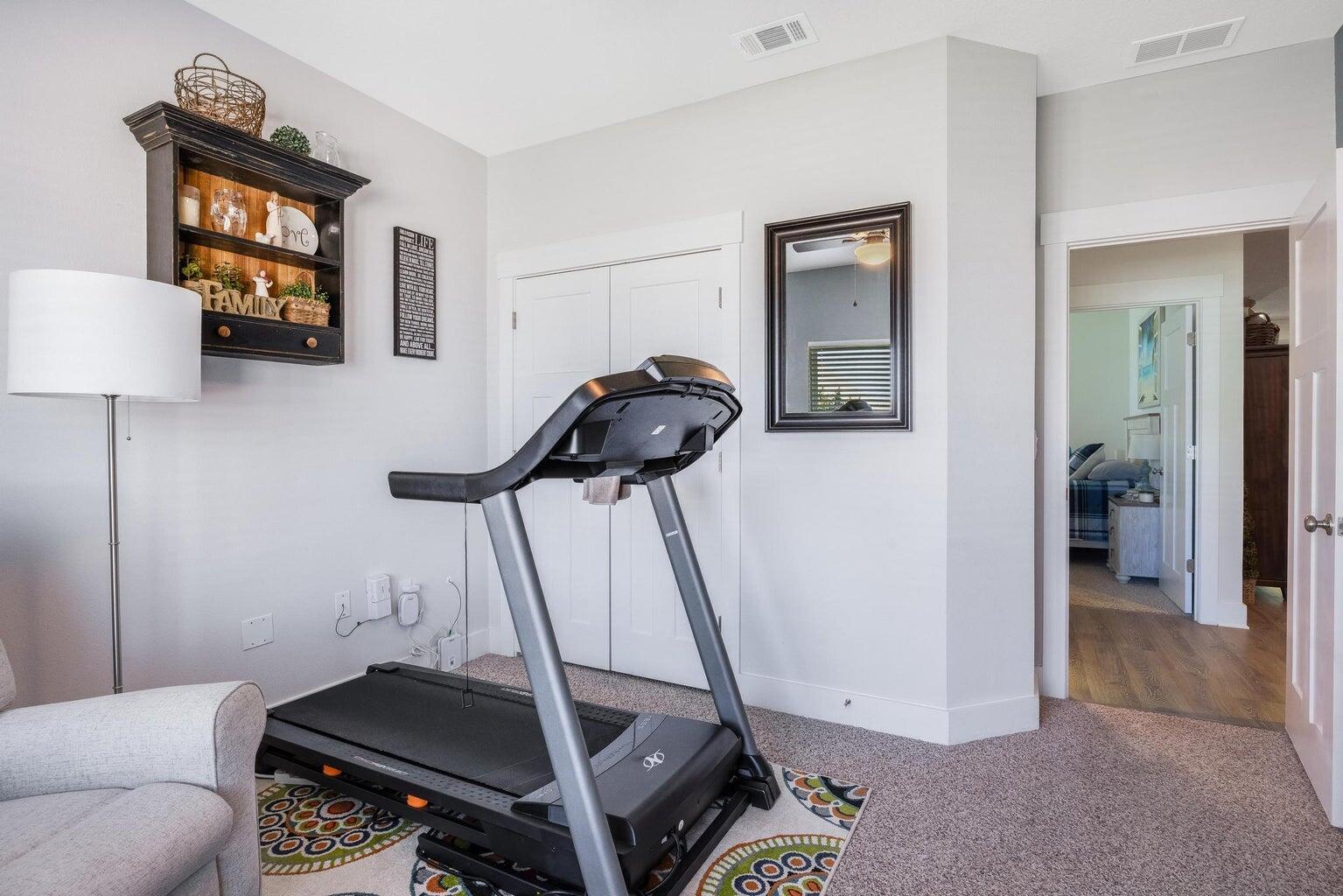 519 Mary Lou Way Crestview, FL 32539 - Photo 39 of 53 a living room with furniture and a window