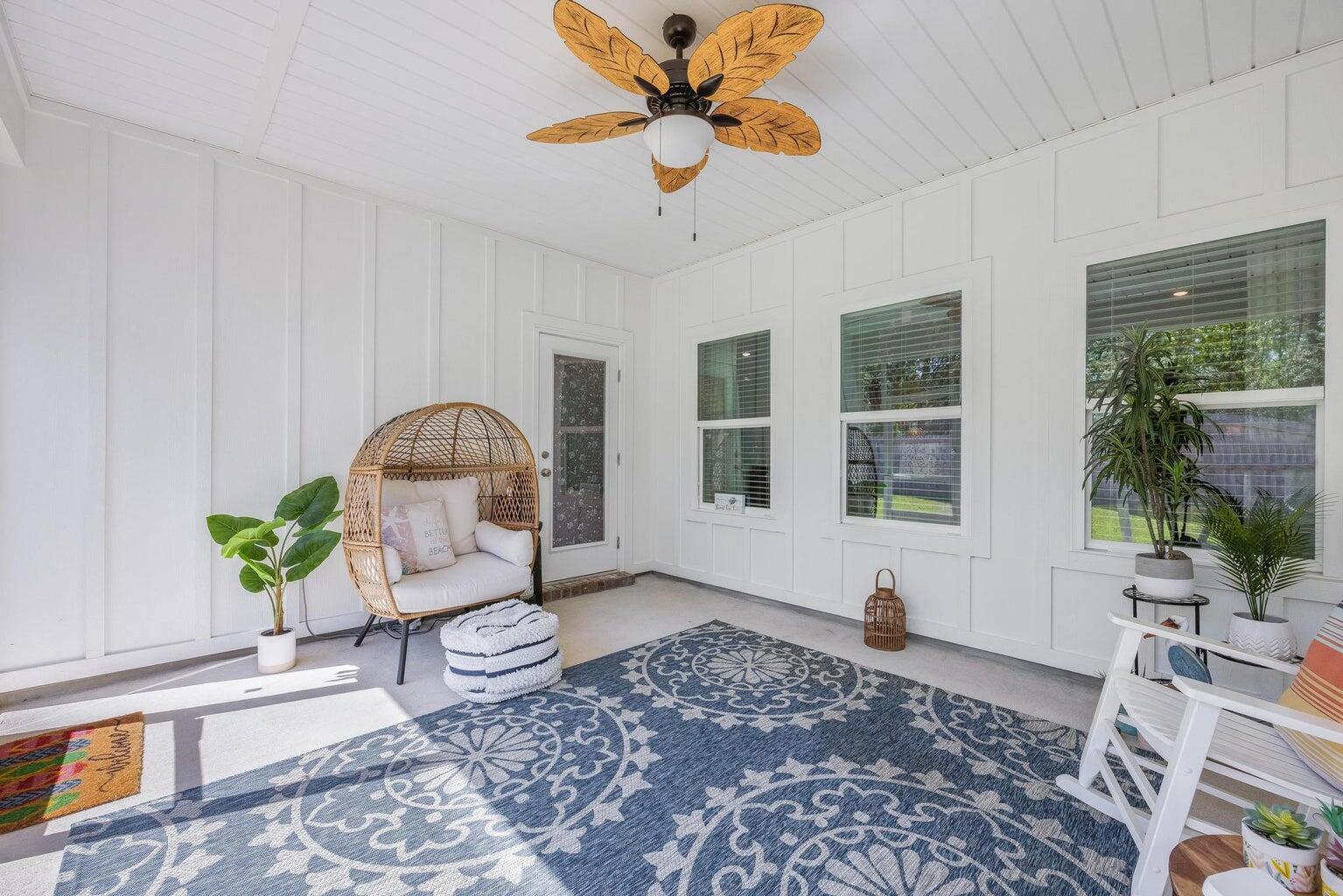 519 Mary Lou Way Crestview, FL 32539 - Photo 43 of 53 a living room with a couch