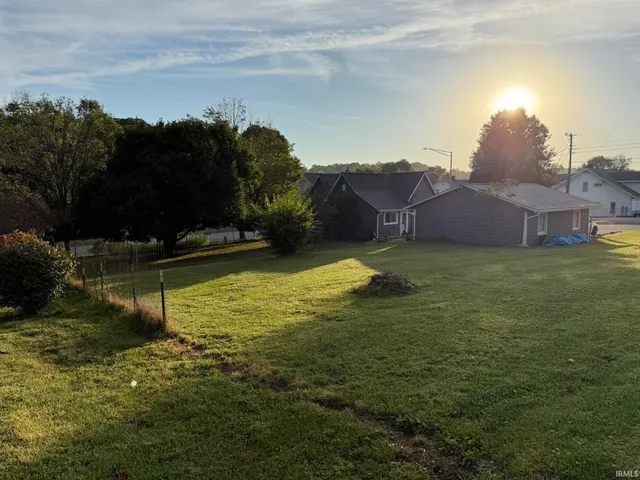 $49,900 | 909 West Temperance Street, Ellettsville, IN 47429