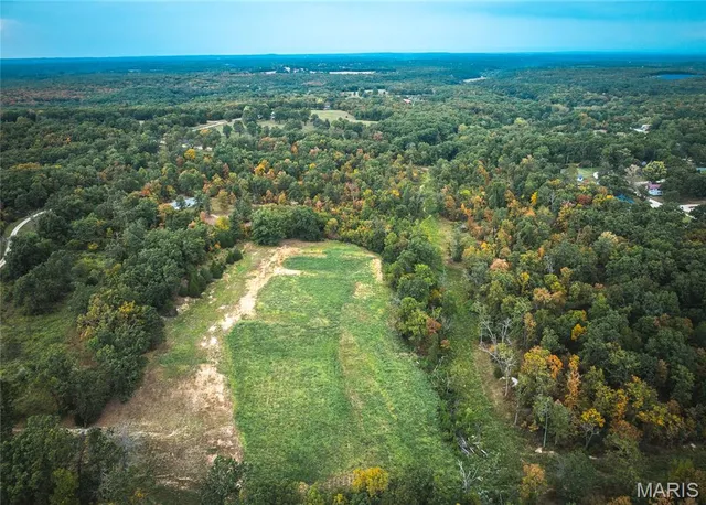 $950,000 | 198 Firehouse Drive, Waynesville, MO 65583