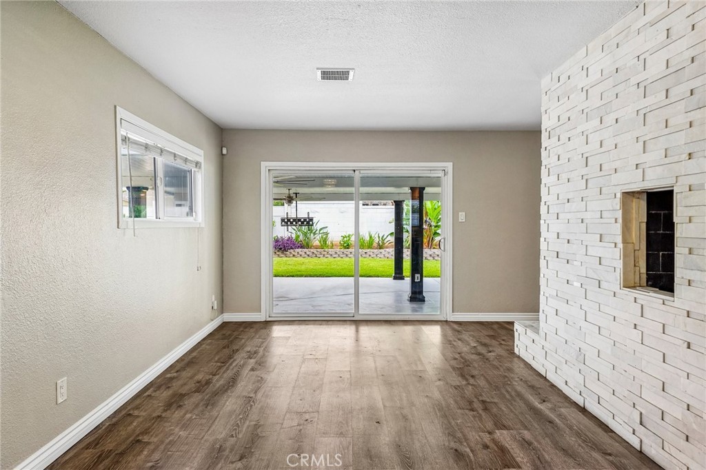 2424 Central Riverside, CA 92506 - Photo 14 of 36