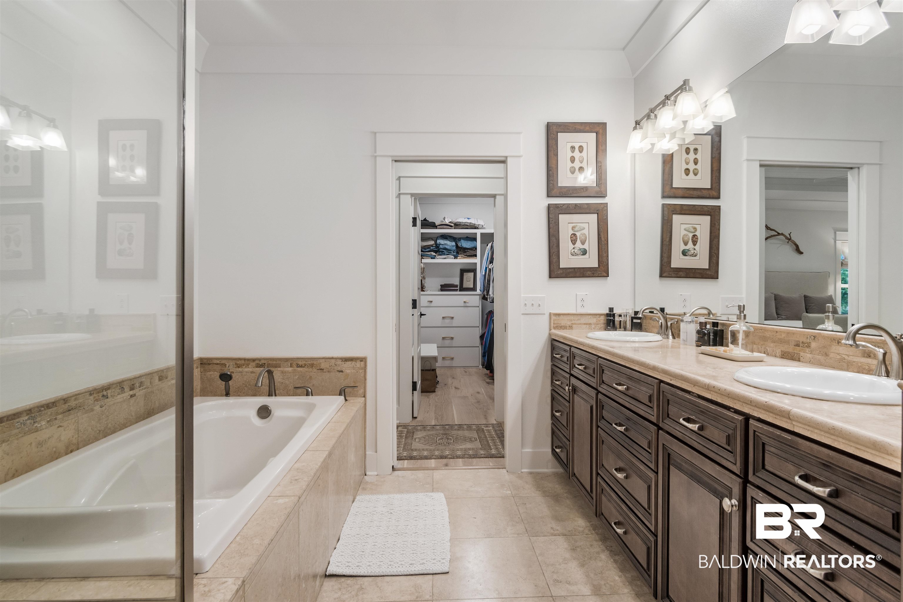 17561 County Road 55 Silverhill, AL 36576 - Photo 20 of 50 Owner's Bathroom