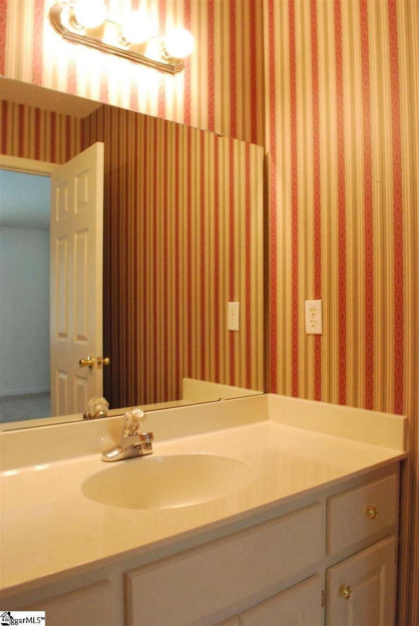 419 East Butler Road, Unit 10 Mauldin, SC 29662 - Photo 19 of 31 Gallery Image 19