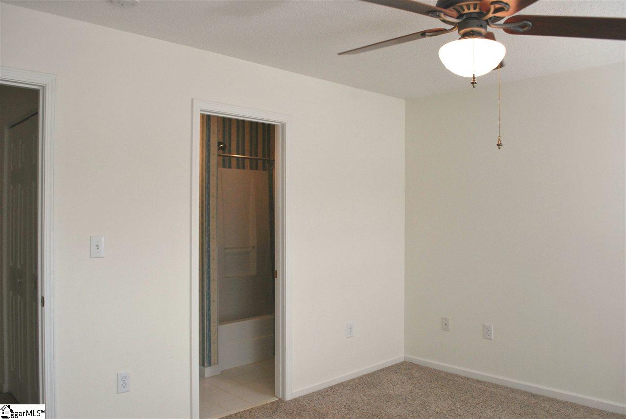 419 East Butler Road, Unit 10 Mauldin, SC 29662 - Photo 22 of 31 Gallery Image 22