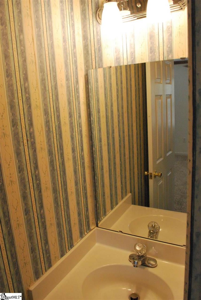 419 East Butler Road, Unit 10 Mauldin, SC 29662 - Photo 24 of 31 Gallery Image 24