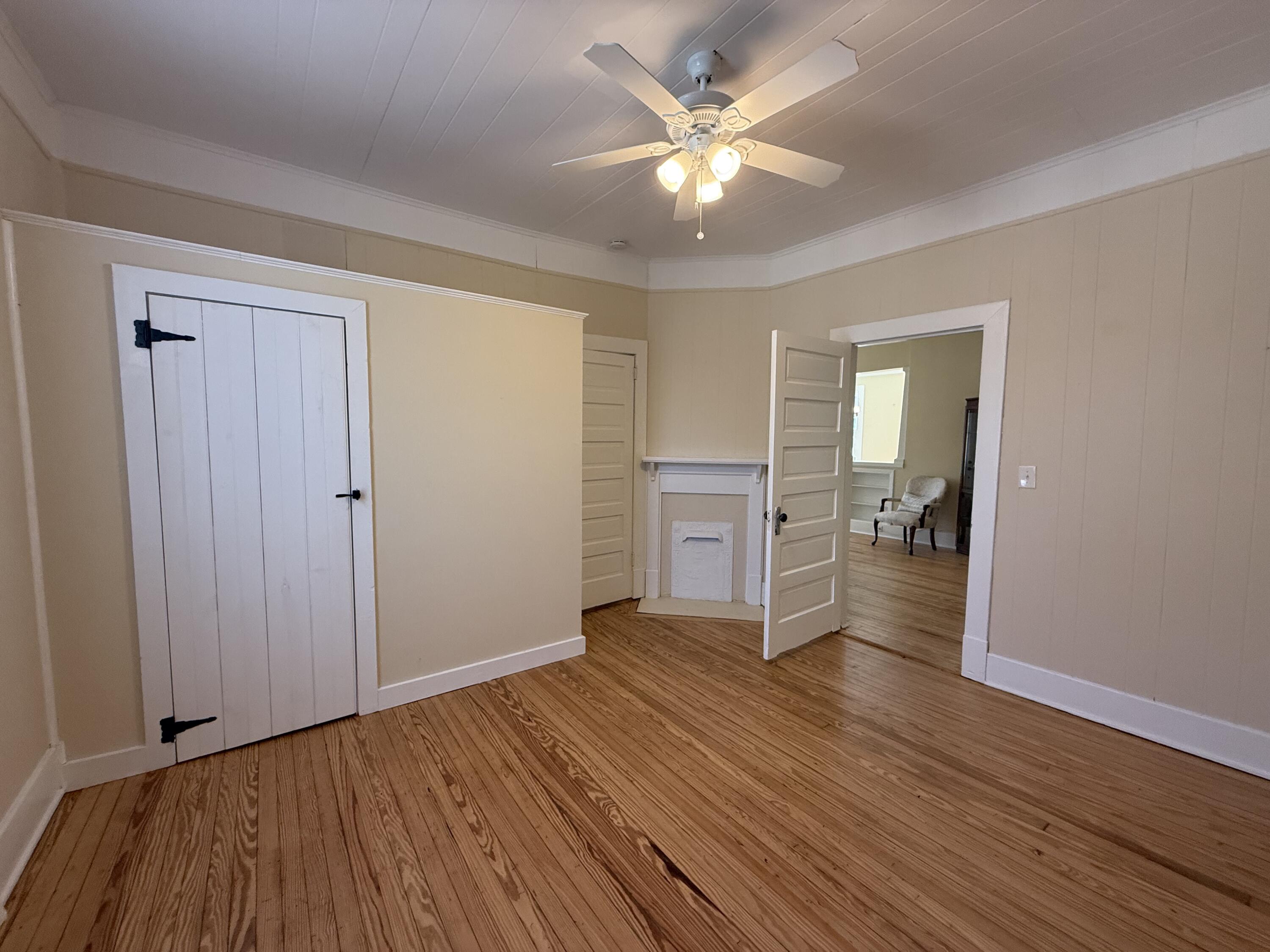 215 Church Street Edgefield, SC 29824 - Photo 14 of 35 Photo Sep 16 2025 10 26 33 AM