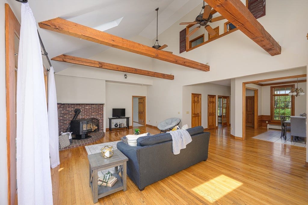 190 Russell Hill Road Ashburnham, MA 01430 - Photo 5 of 40