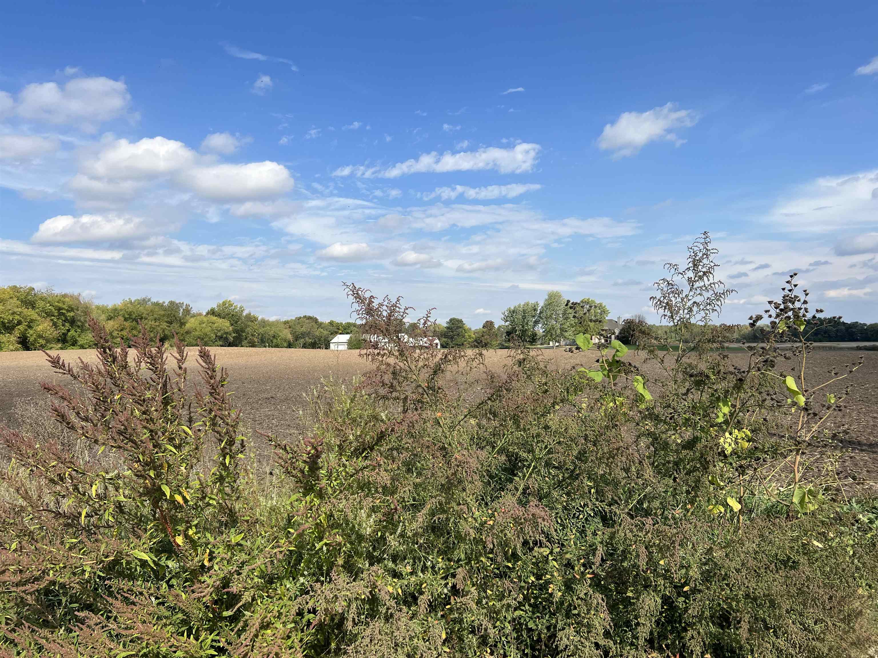 15650 Happy Valley Sun Prairie, WI 53590 - Photo 2 of 3