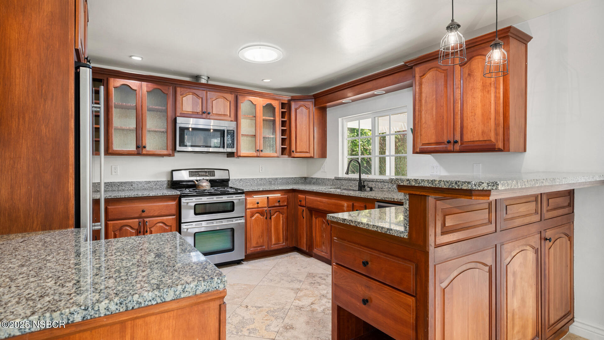644 Chalk Hill Road Solvang, CA 93463 - Photo 9 of 30 644-chalk-hill-road-solvang-ca-12