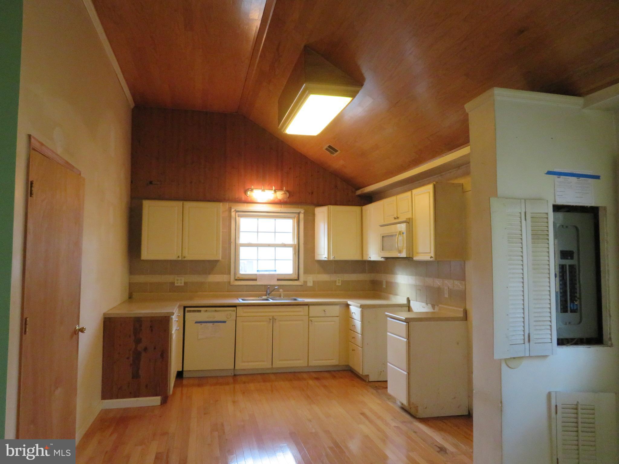 974 Crystal Rock Road Lusby, MD 20657 - Photo 3 of 16
