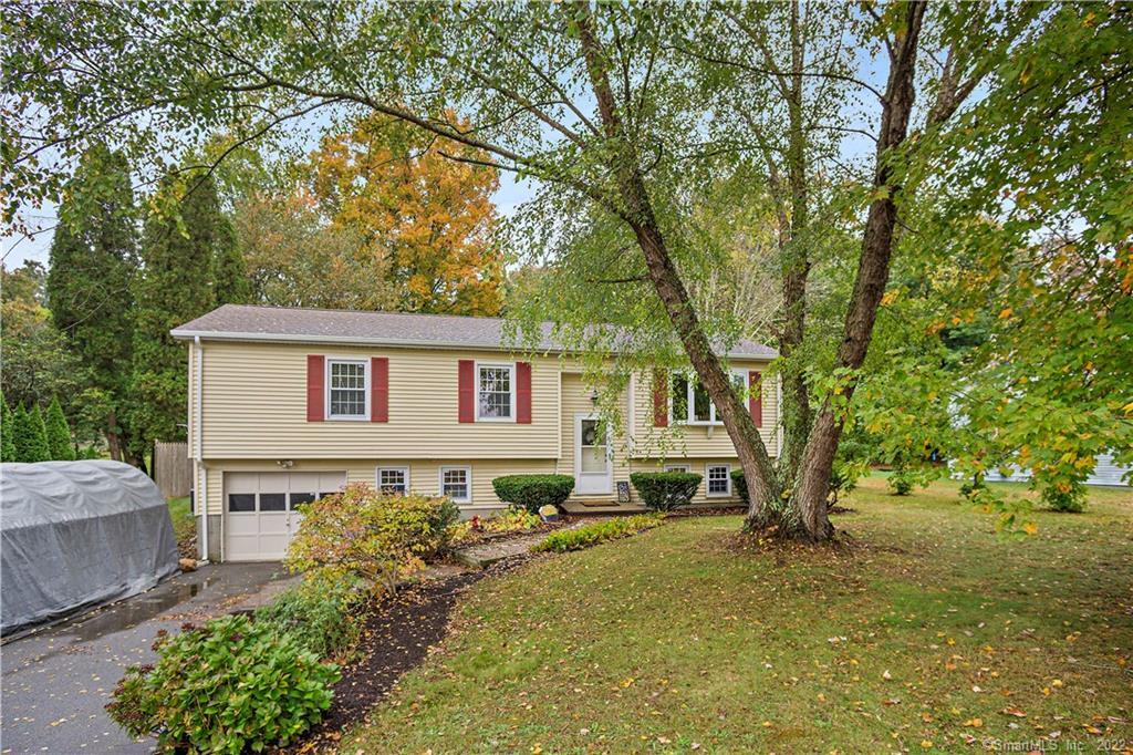 568 Laurel Hill Road Norwich, CT 06360 - Photo 1 of 1 Gallery Image 1