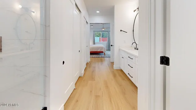 $5,000 | 5215 East Cambridge Avenue, Phoenix, AZ 85008