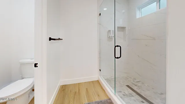 $5,000 | 5215 East Cambridge Avenue, Phoenix, AZ 85008