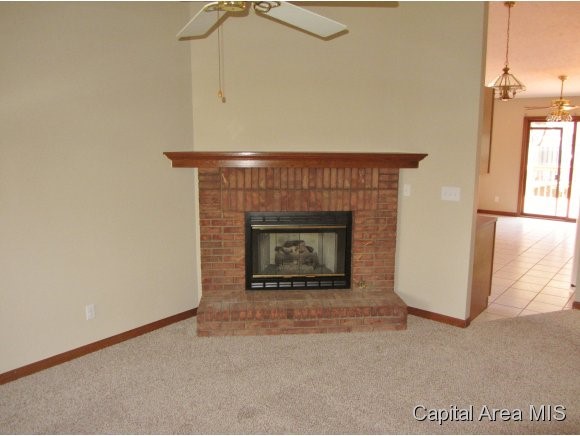 2404 Checkerberry Lane Springfield, IL 62711 - Photo 3 of 9