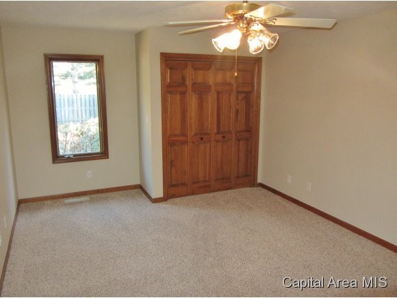 2404 Checkerberry Lane Springfield, IL 62711 - Photo 6 of 9