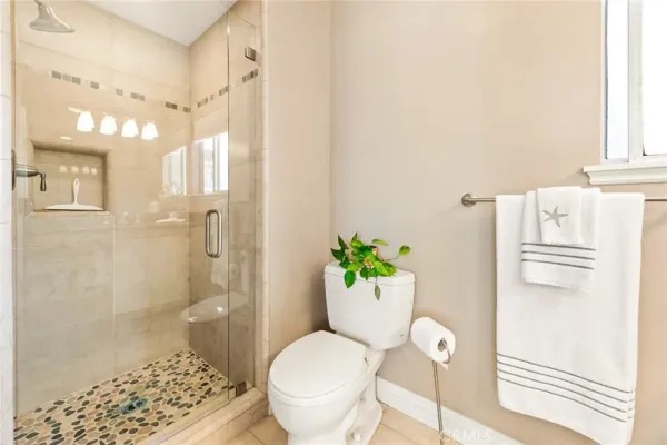 $659,000 | 2772 2nd Street, Unit A2, Long Beach, CA 90803