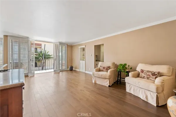 $659,000 | 2772 2nd Street, Unit A2, Long Beach, CA 90803