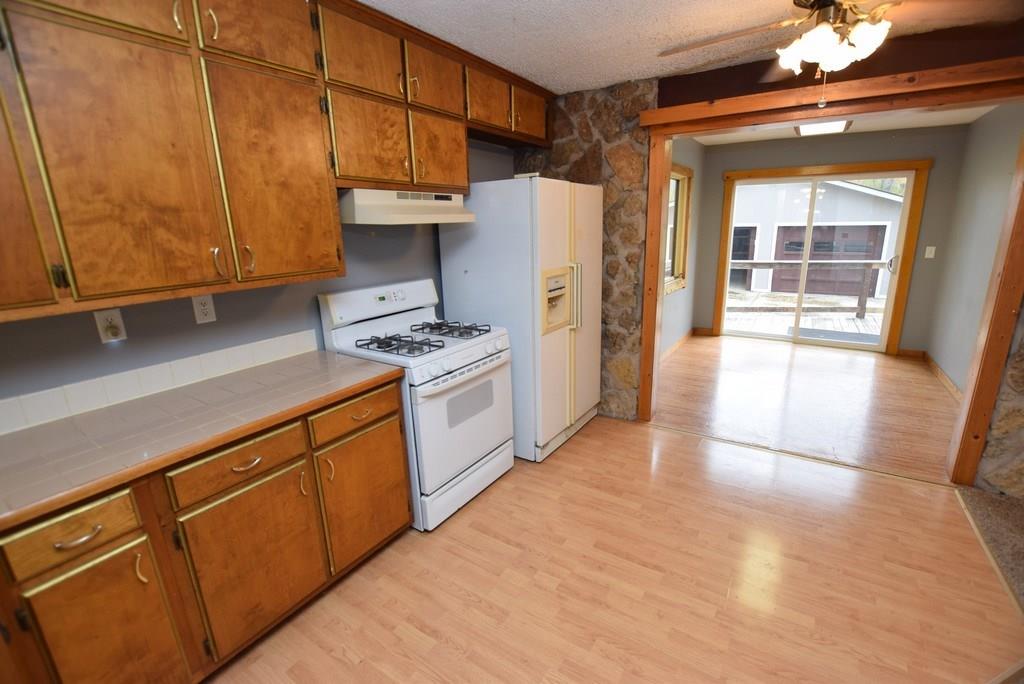 212 Indiana Avenue Pendleton, IN 46064 - Photo 7 of 18 Gallery Image 7