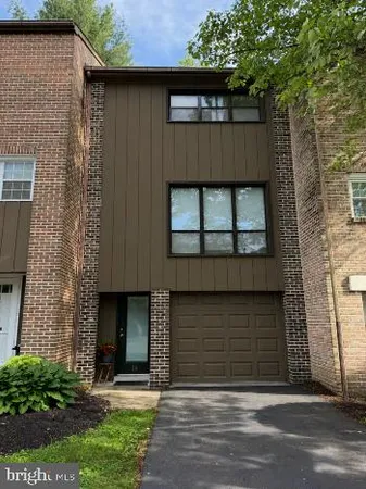 $285,000 | 14 Club Lane, Reading, PA 19607