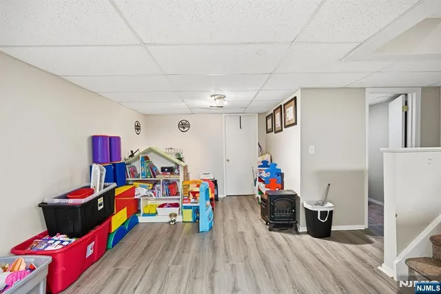 $474,900 | 12 Mountain Ridge Road, Bloomingdale, NJ 07403