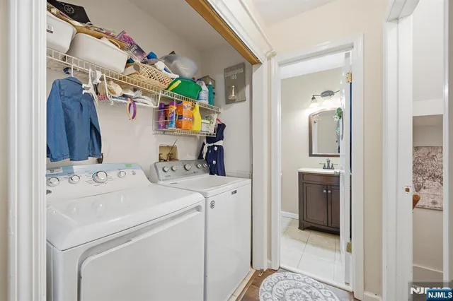 $474,900 | 12 Mountain Ridge Road, Bloomingdale, NJ 07403