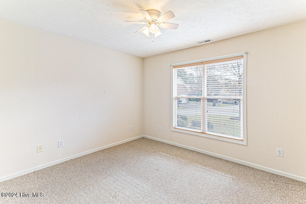 400 Spring Hill Loop Pinehurst, NC 28374 - Photo 21 of 36 400 Spring Hill Loop-LR-JFP-34