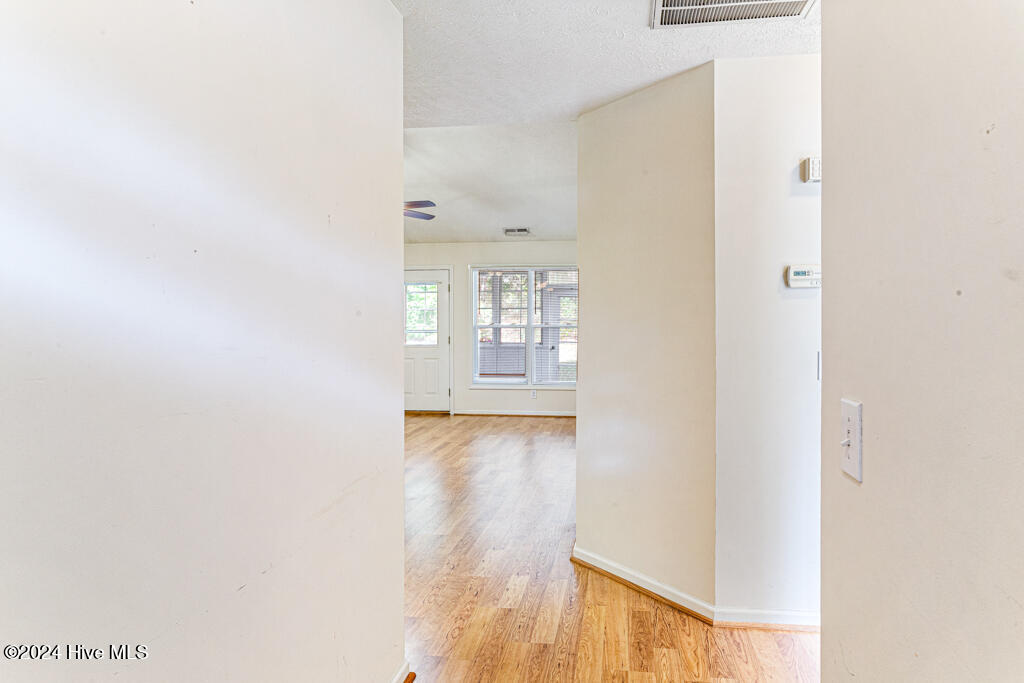 400 Spring Hill Loop Pinehurst, NC 28374 - Photo 7 of 36 400 Spring Hill Loop-LR-JFP-17