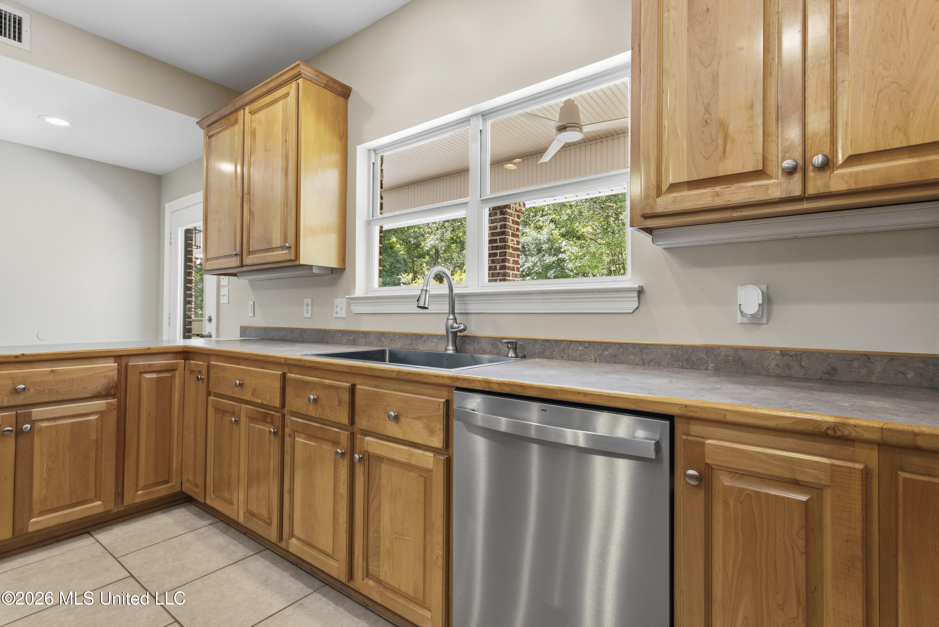 16109 Roberts Road Vancleave, MS 39565 - Photo 19 of 75 00019