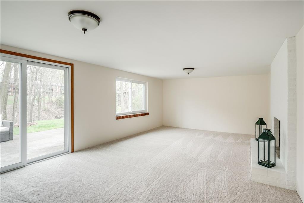 448 Amherst Avenue Coraopolis, PA 15108 - Photo 20 of 25