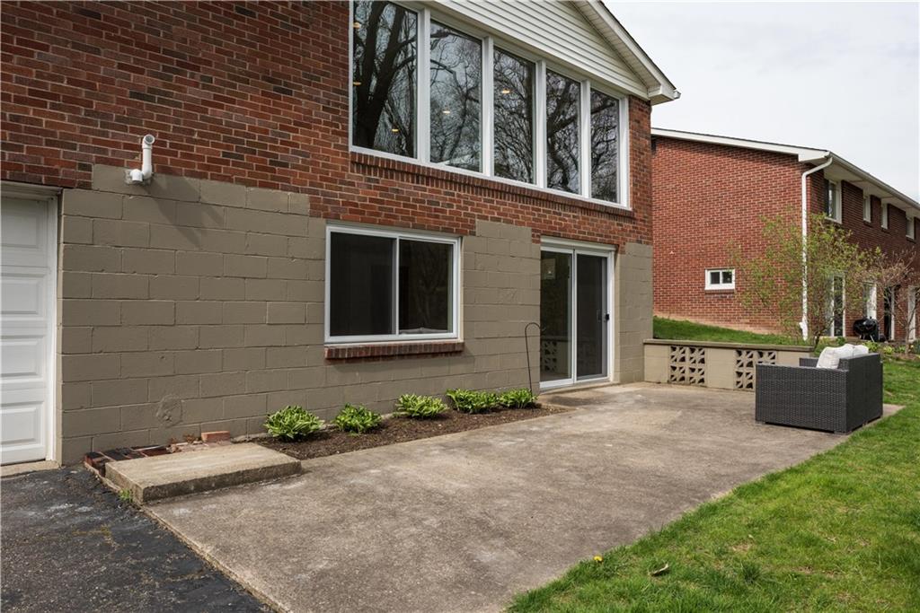 448 Amherst Avenue Coraopolis, PA 15108 - Photo 22 of 25