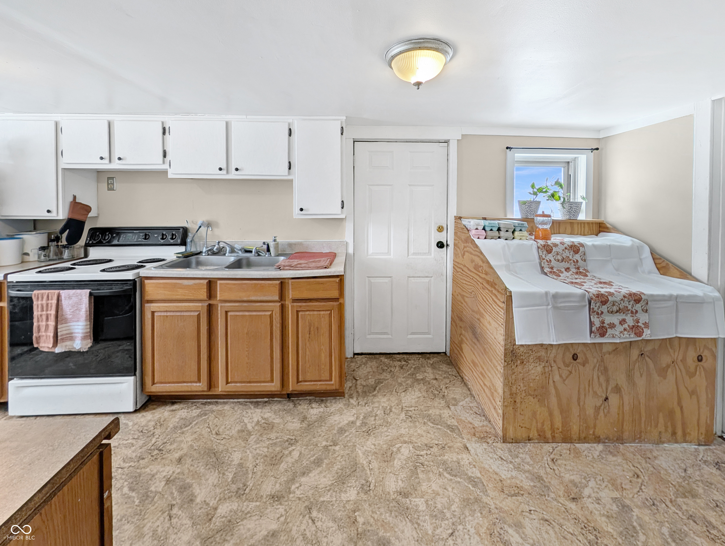 18996 Highway 37 Fairmount, IN 46928 - Photo 7 of 30 Gallery Image 7