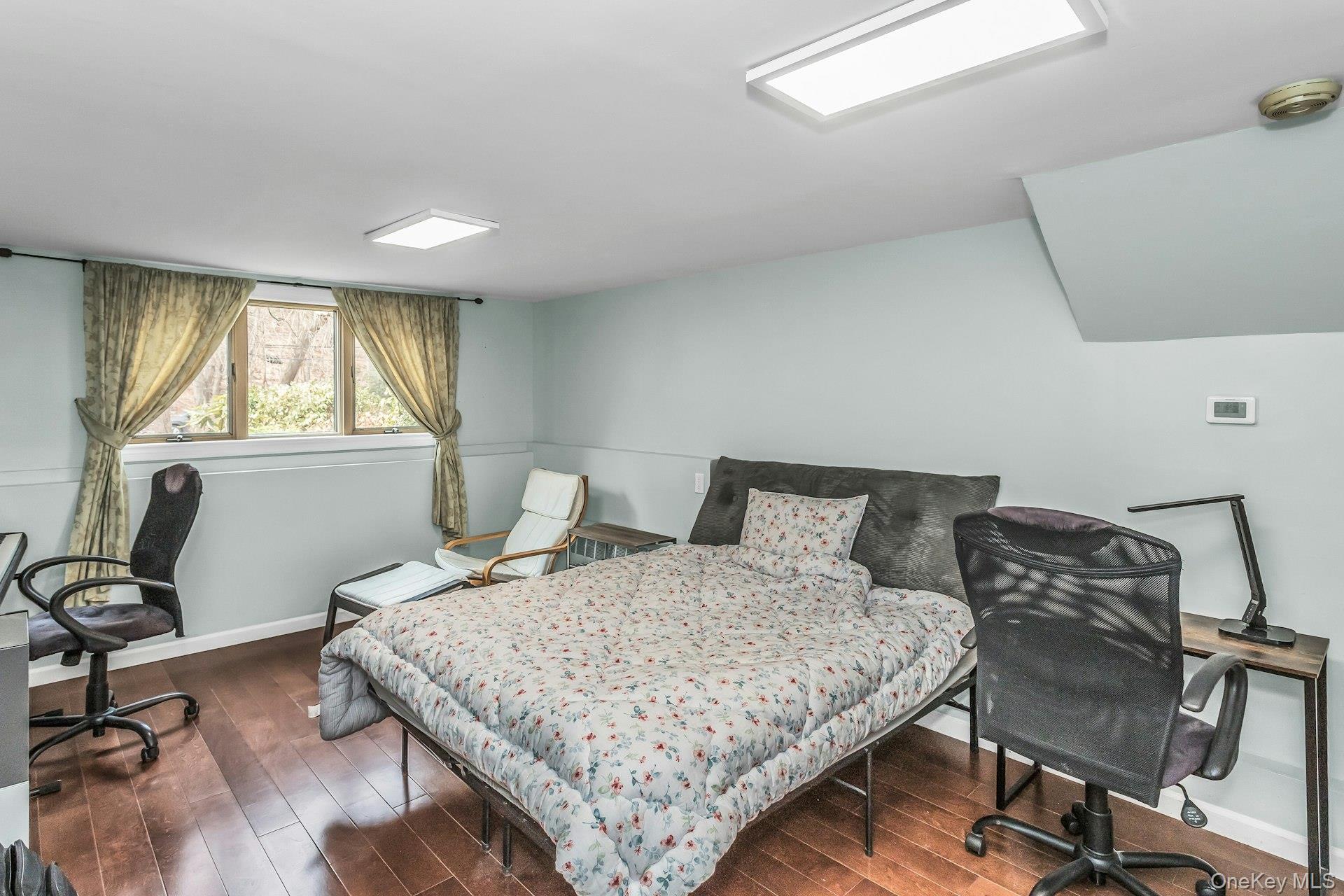 9 Cold Spring Hills Road Huntington, NY 11743 - Photo 24 of 31