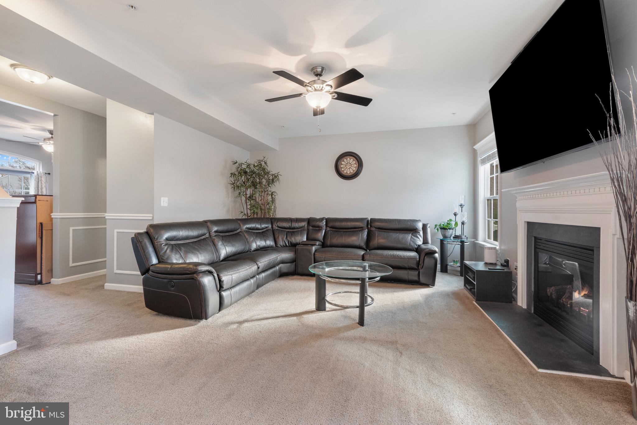 5650 Country Farm Road White Marsh, MD 21162 - Photo 4 of 40 Gallery Image 4