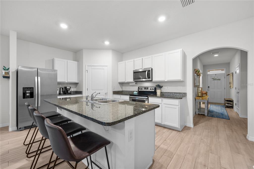 6032 Southwest 84th Street Gainesville, FL 32608 - Photo 16 of 28 Gallery Image 16