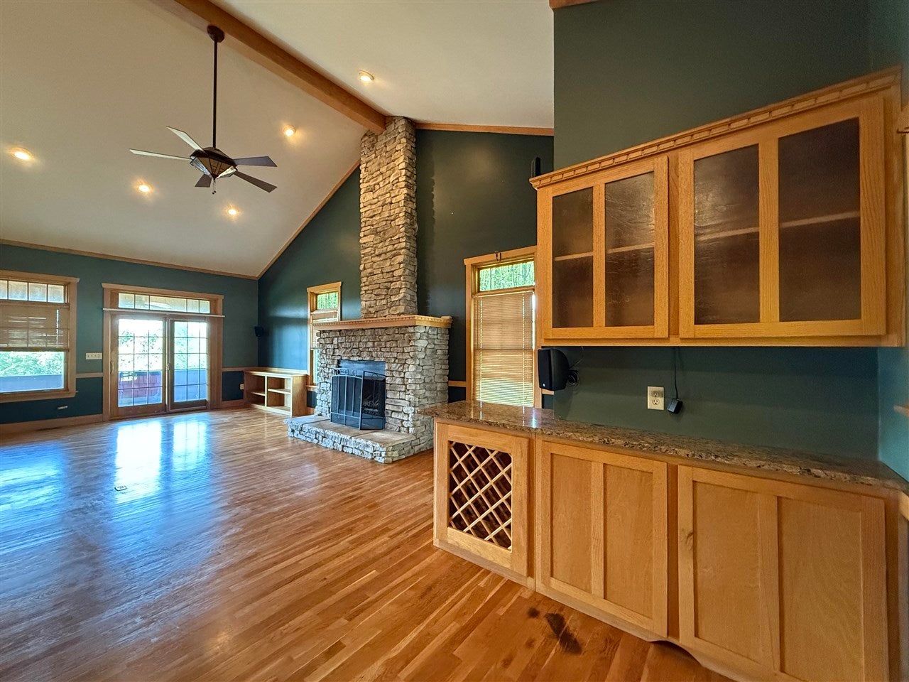 576 Hunters Point Morgantown, KY 42261 - Photo 19 of 96 Gallery Image 19