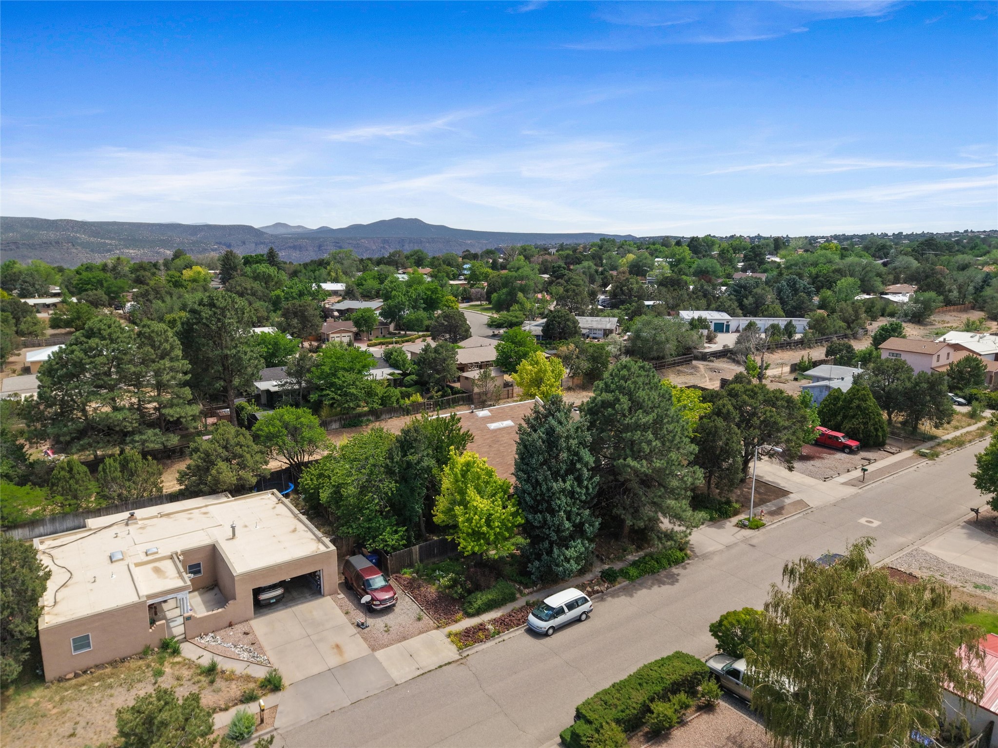 521 Ridgecrest Avenue White Rock, NM 87547 - Photo 8 of 85